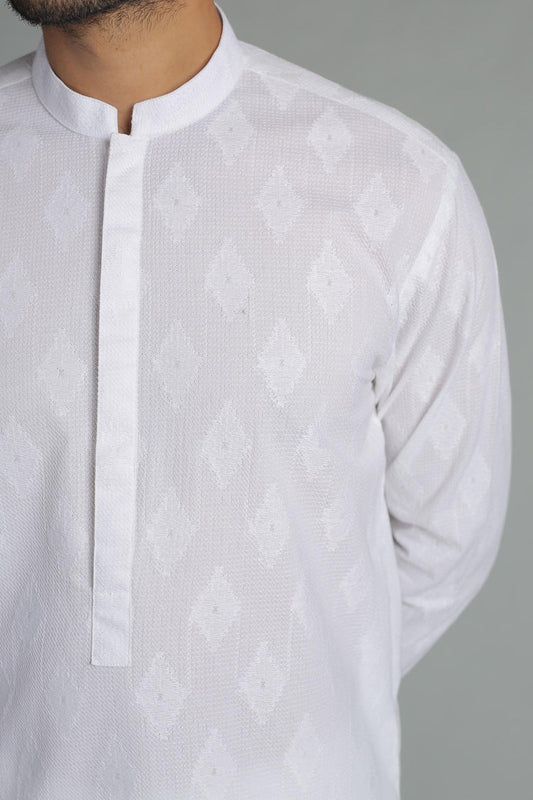 EMBROIDERED KURTA WHITE