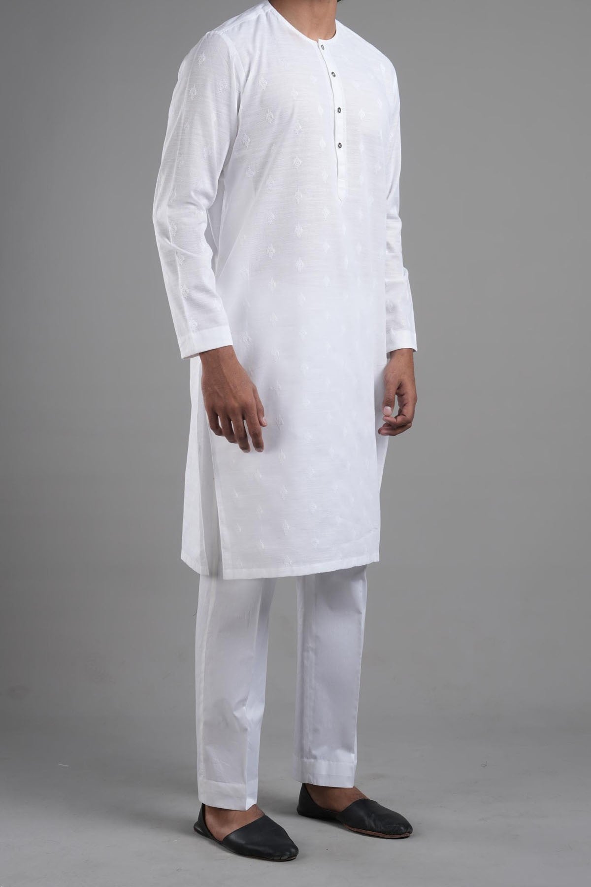 EMBROIDERED KURTA RDY WHITE
