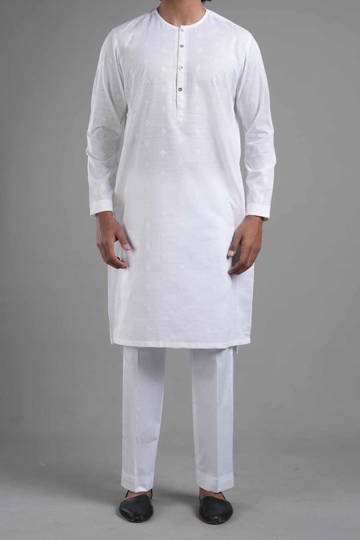 EMBROIDERED KURTA RDY WHITE