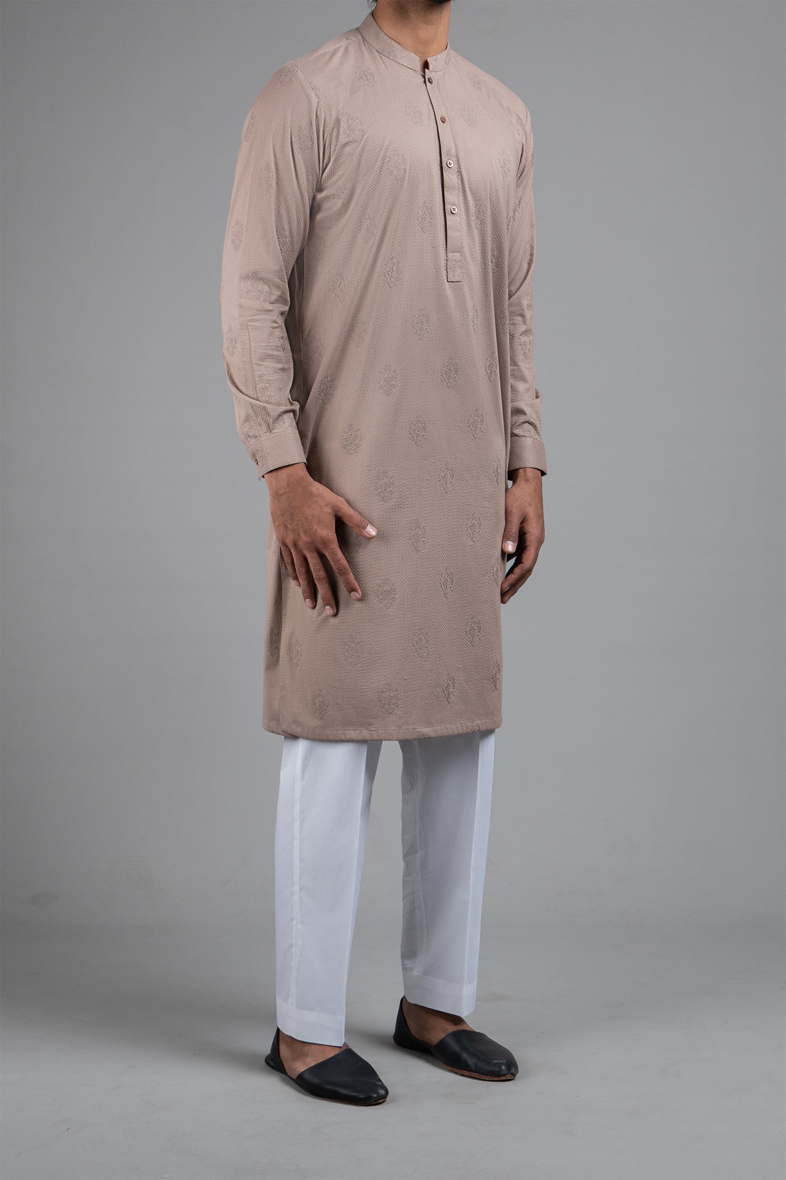 EMBROIDERED KURTA BROWN