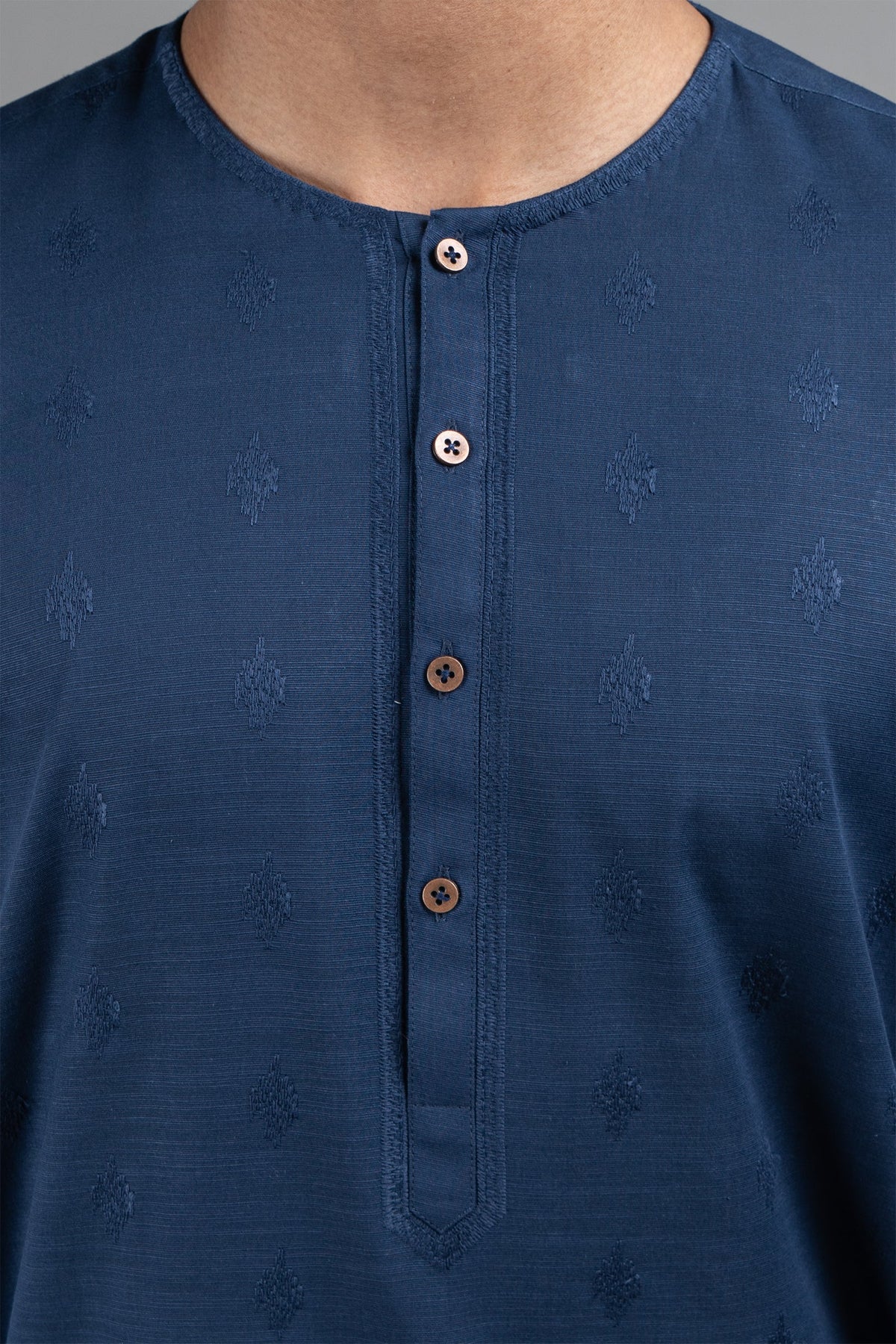 EMBROIDERED KURTA NAVY BLUE - shop at Bareezeman
