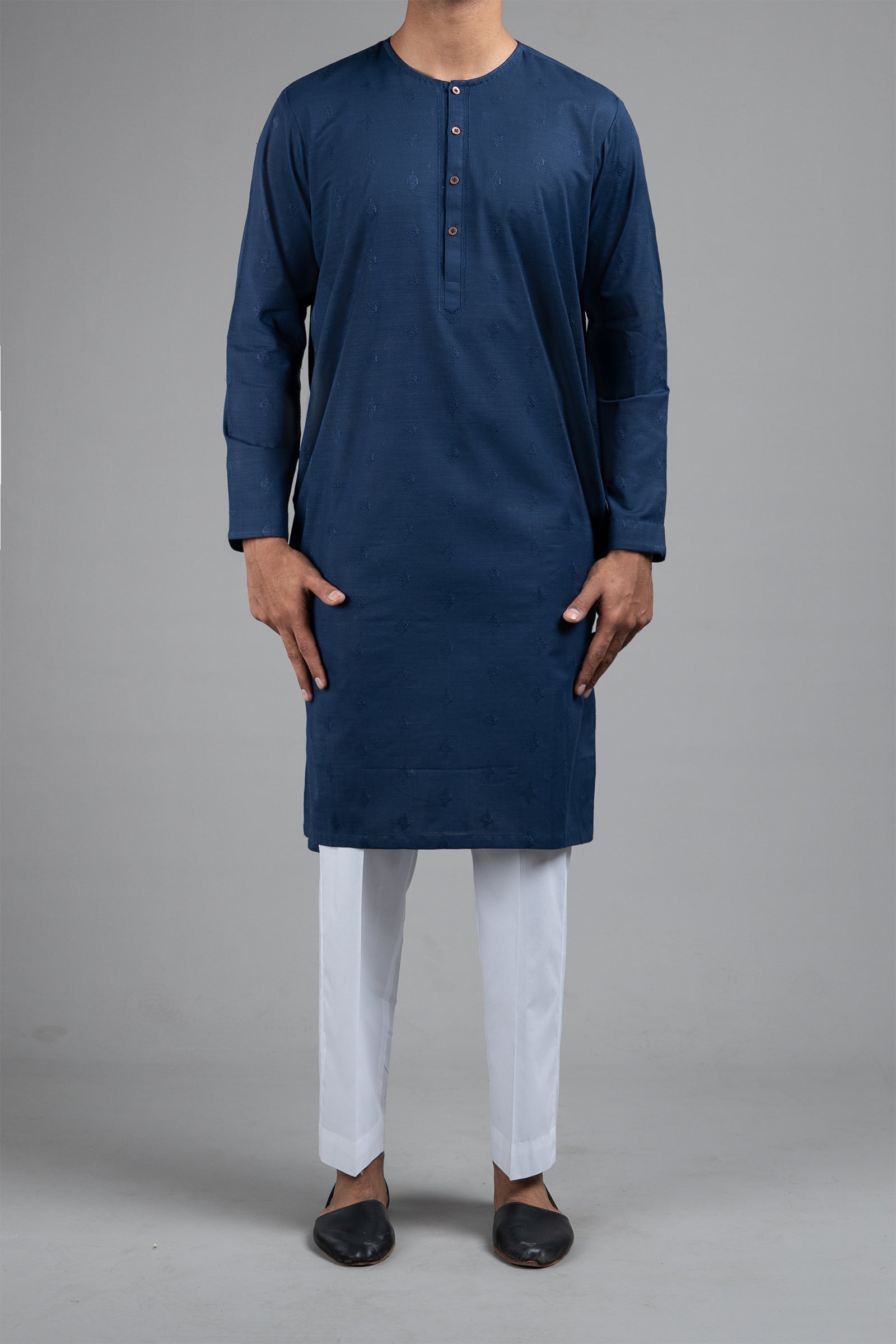 EMBROIDERED KURTA NAVY BLUE - shop at Bareezeman
