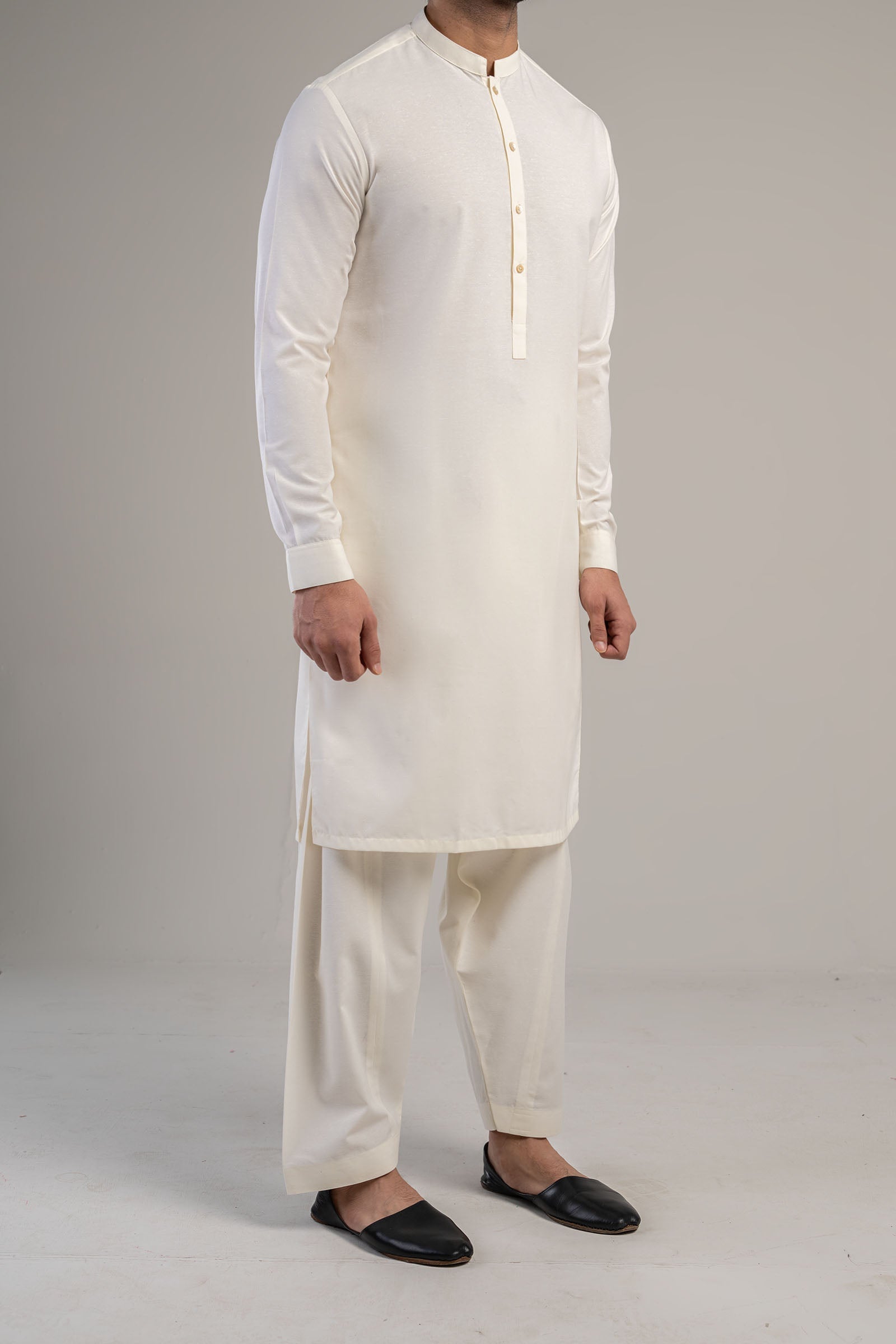 SHALWAR KAMEEZ OFF WHITE - shop at Bareezeman