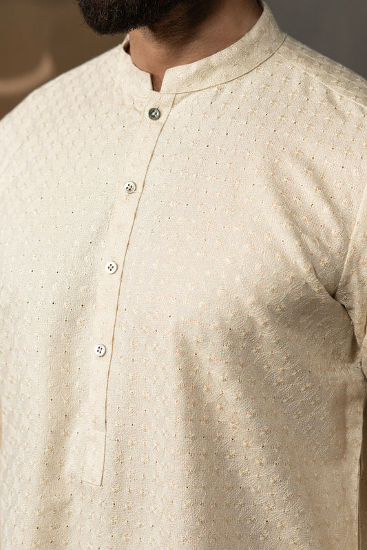 EMBROIDERED-KURTA-O-WHITE