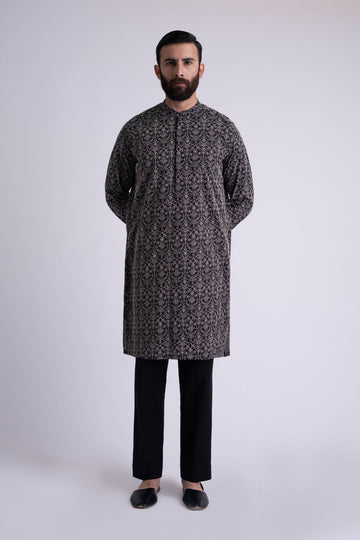 EMBROIDERED-KURTA-BLAK-WHT