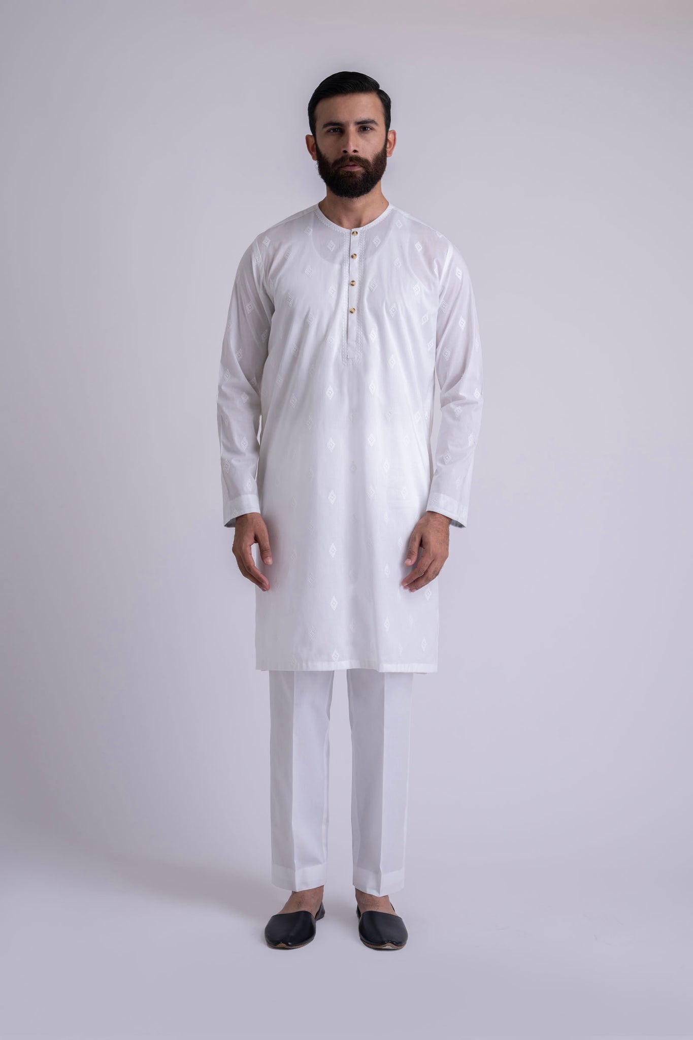EMBROIDERED-KURTA-WHITE