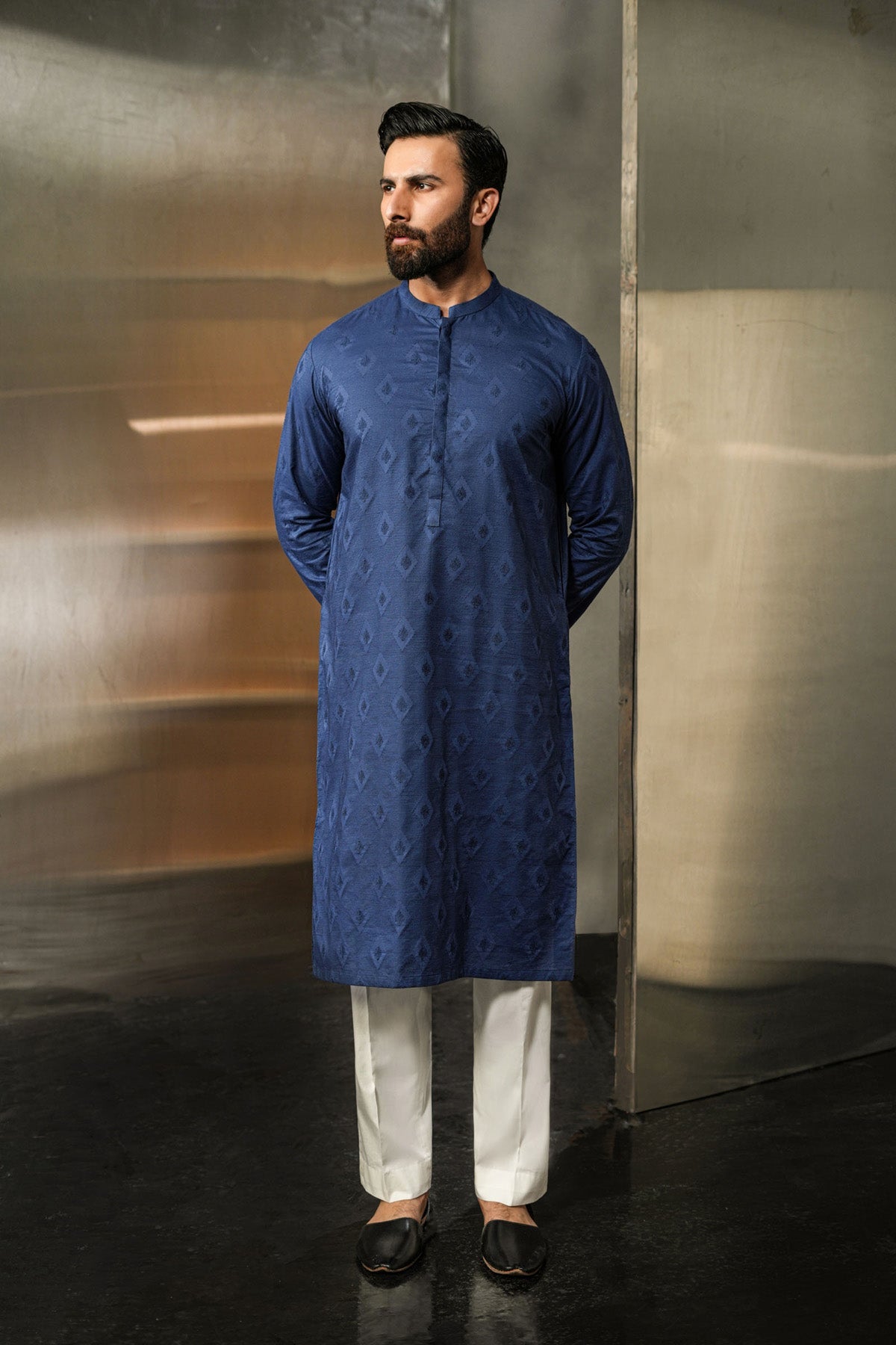 EMBROIDERED-KURTA-BLUE