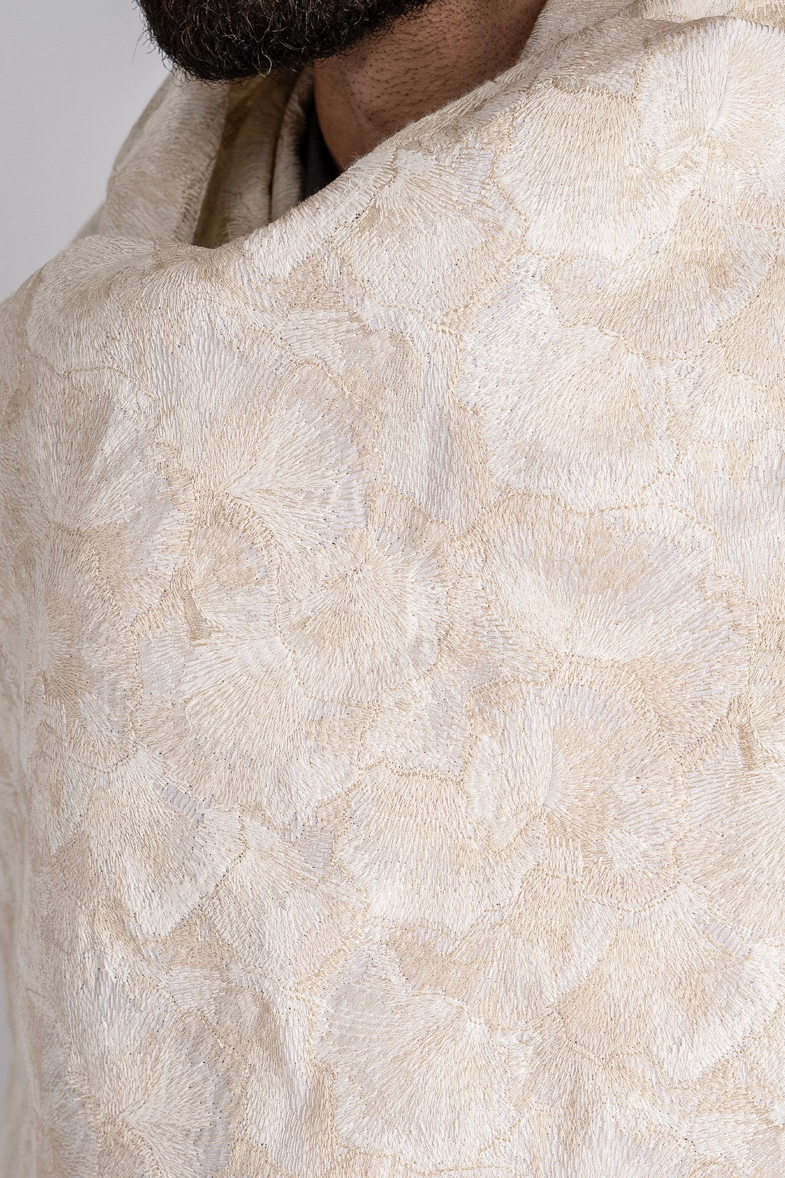 EMBROIDERED-SHAWL-WHITE