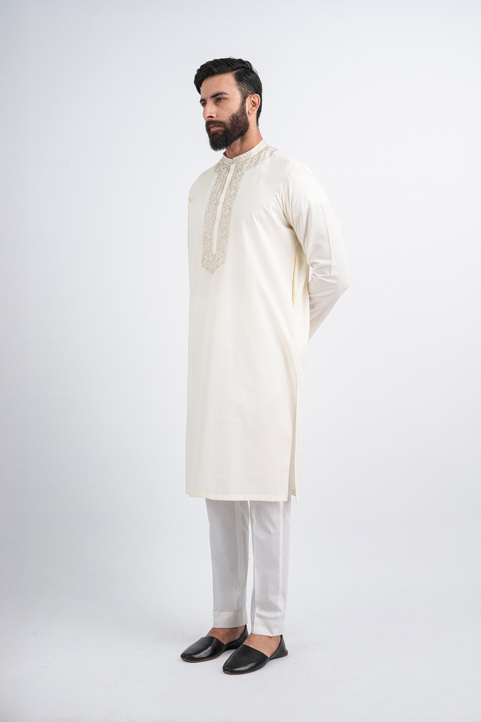 EMBROIDERED-KURTA-O-WHITE - shop at Bareezeman