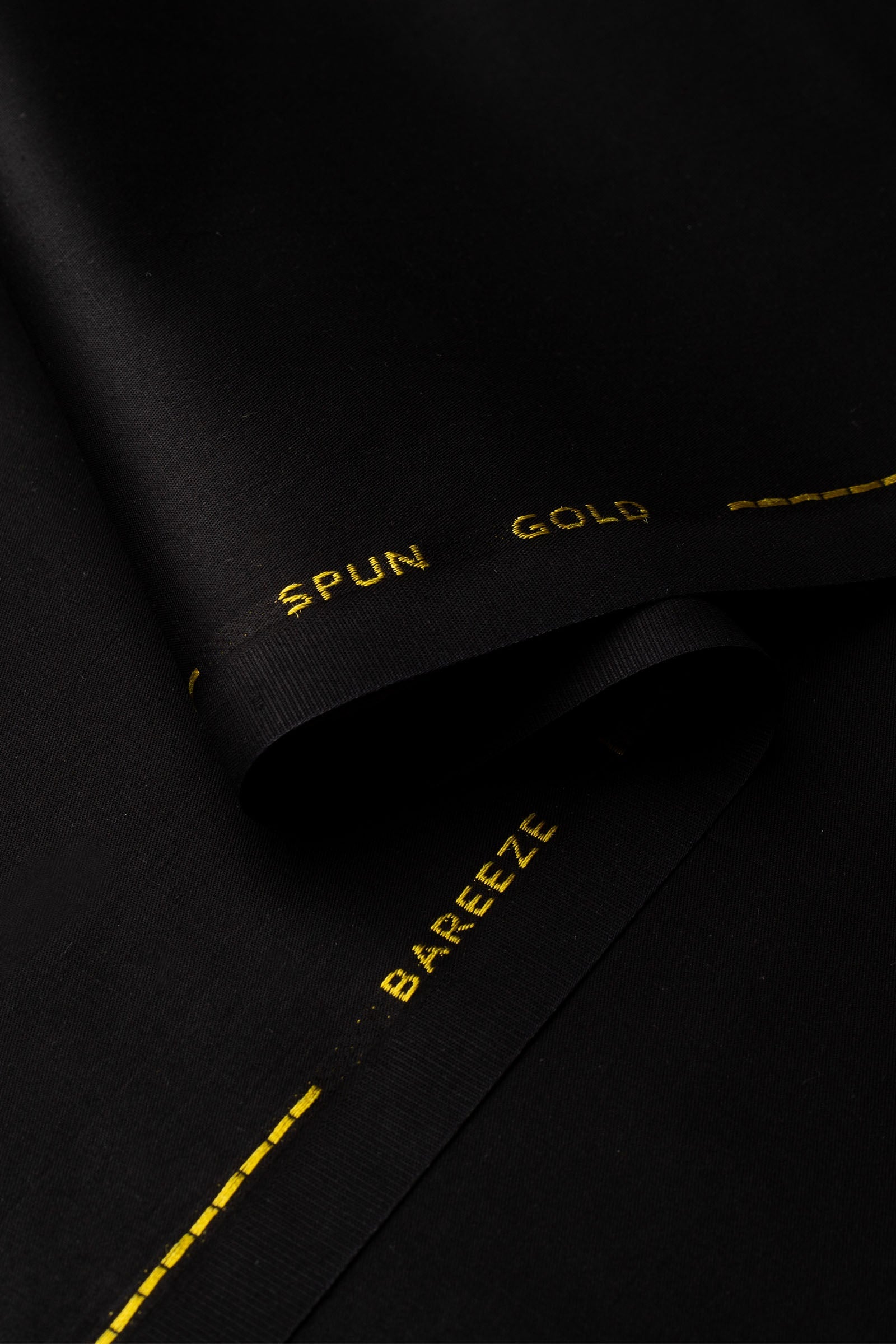 SPUN-GOLD-EGYPTIAN-BLACK Unstitched
