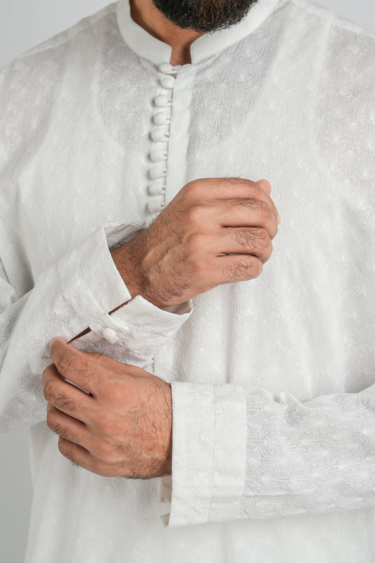 EMBROIDERED-KURTA-WHITE EMBROIDERED KURTA