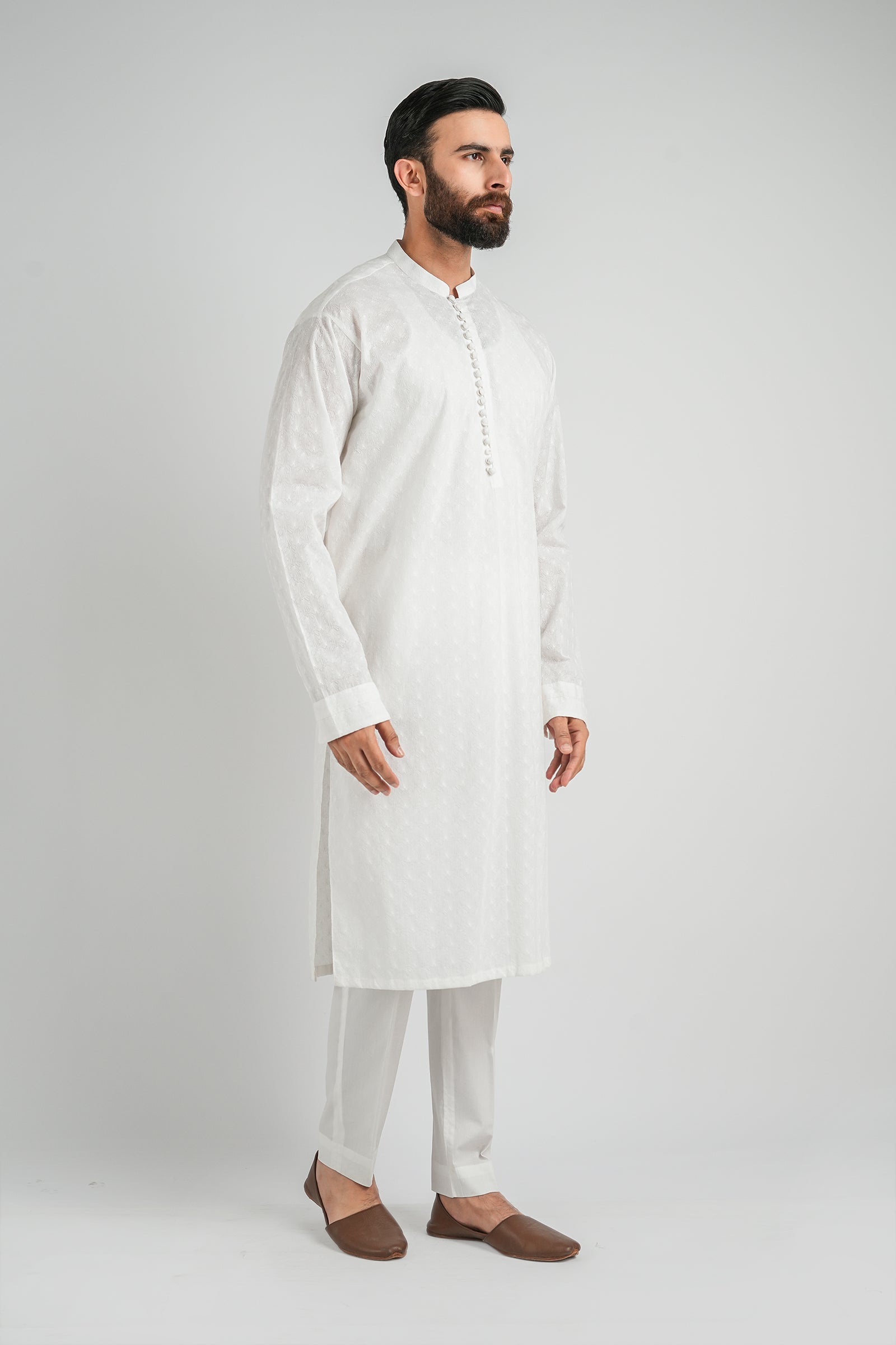 EMBROIDERED-KURTA-WHITE EMBROIDERED KURTA
