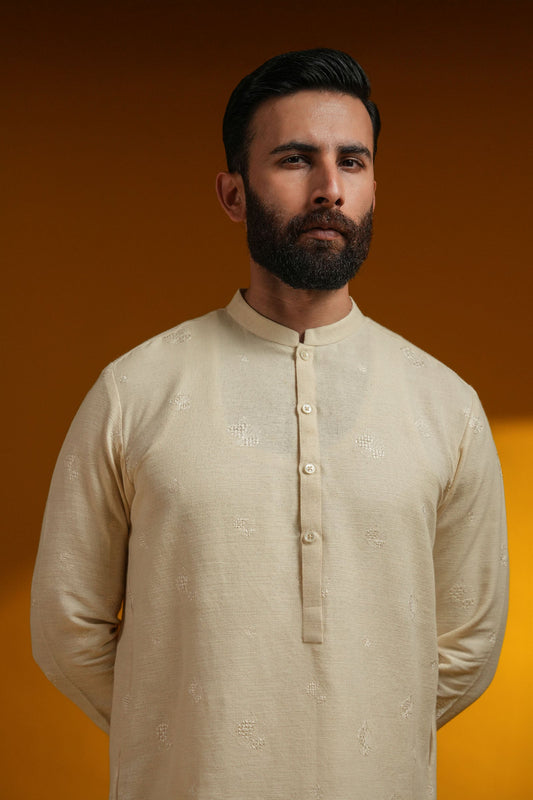 BASANT-KURTA-TROUSER-OFF-WHITE - shop at Bareezeman