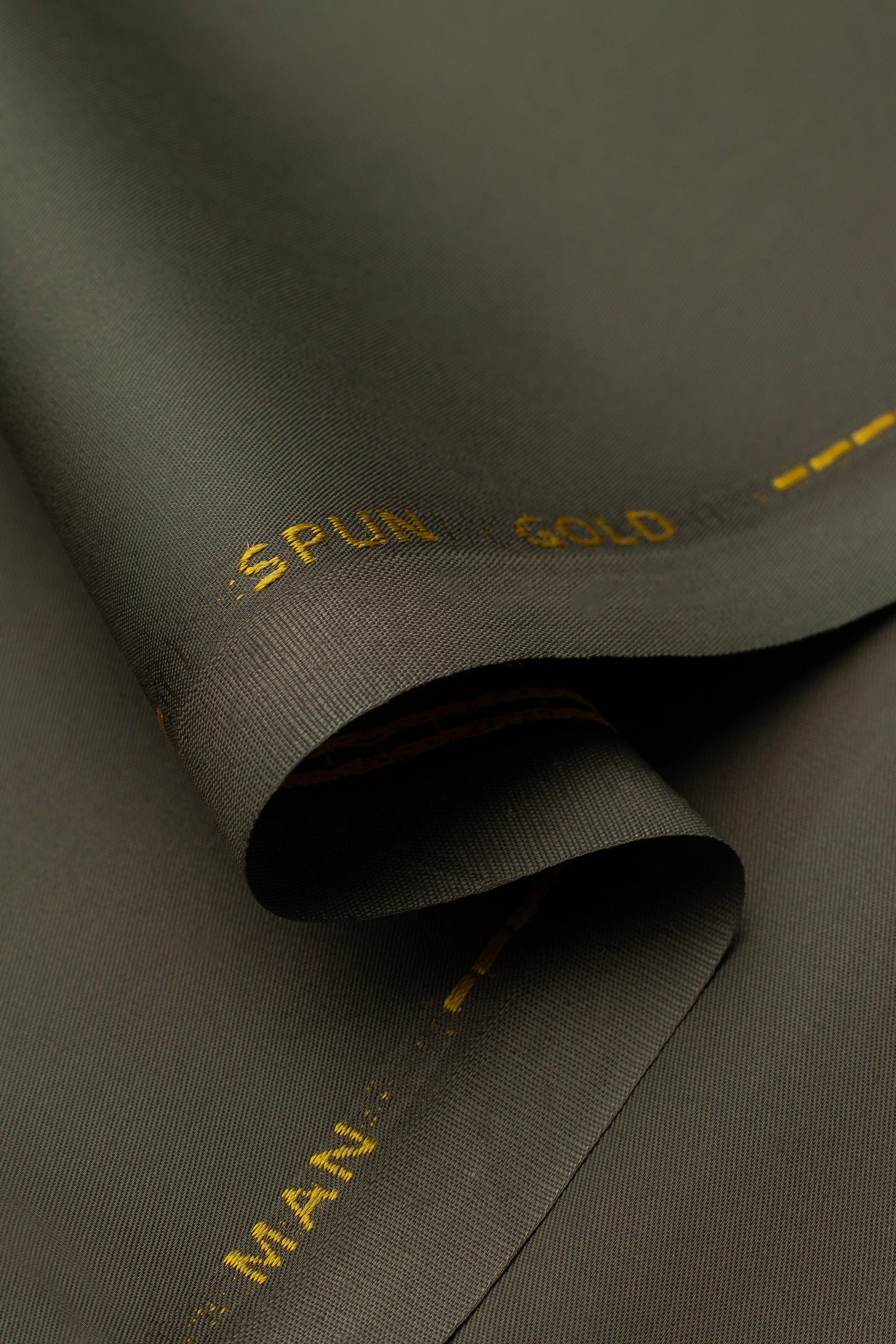 SPUN-GOLD-EGYPTIAN-PEAT Unstitched