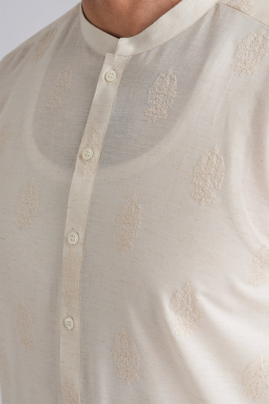 EMBROIDERED-KURTA-O-WHITE