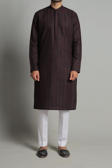 Embroidered Kurta Black & Maroon