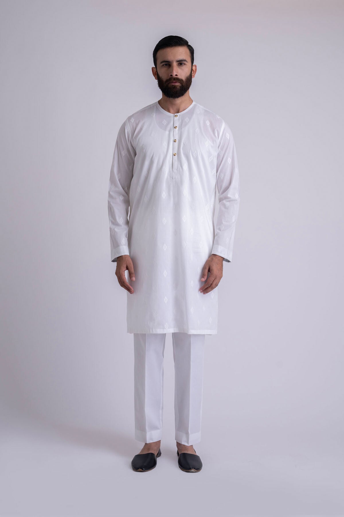 EMBROIDERED-KURTA-WHITE