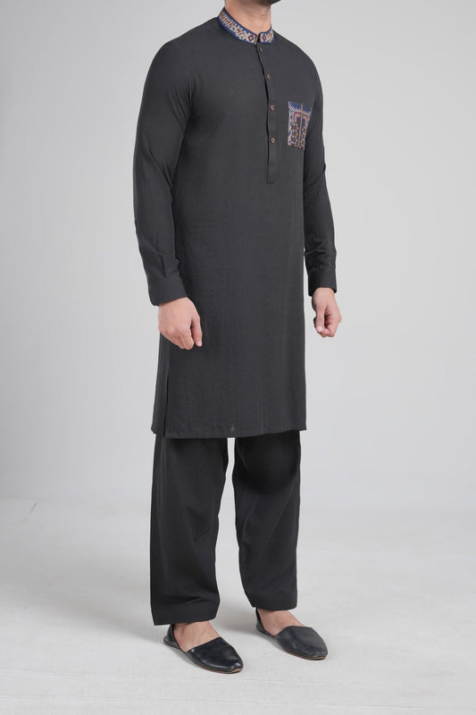 SHALWAR KAMEEZ-BLACK